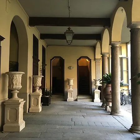 Cavoli A Merenda Suites * Milán